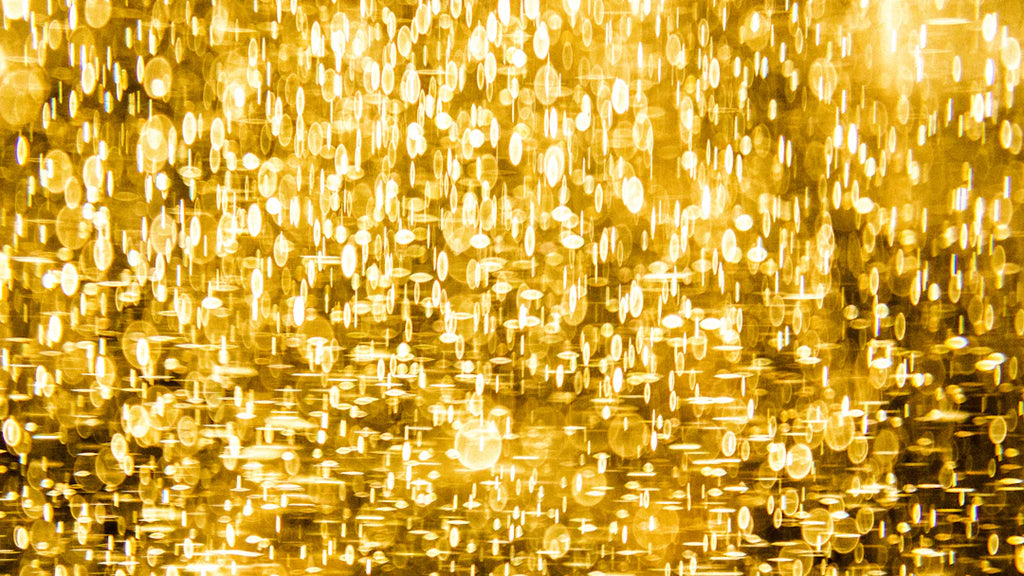 The Evolution of Gold and Silver Jewelry Design Styles