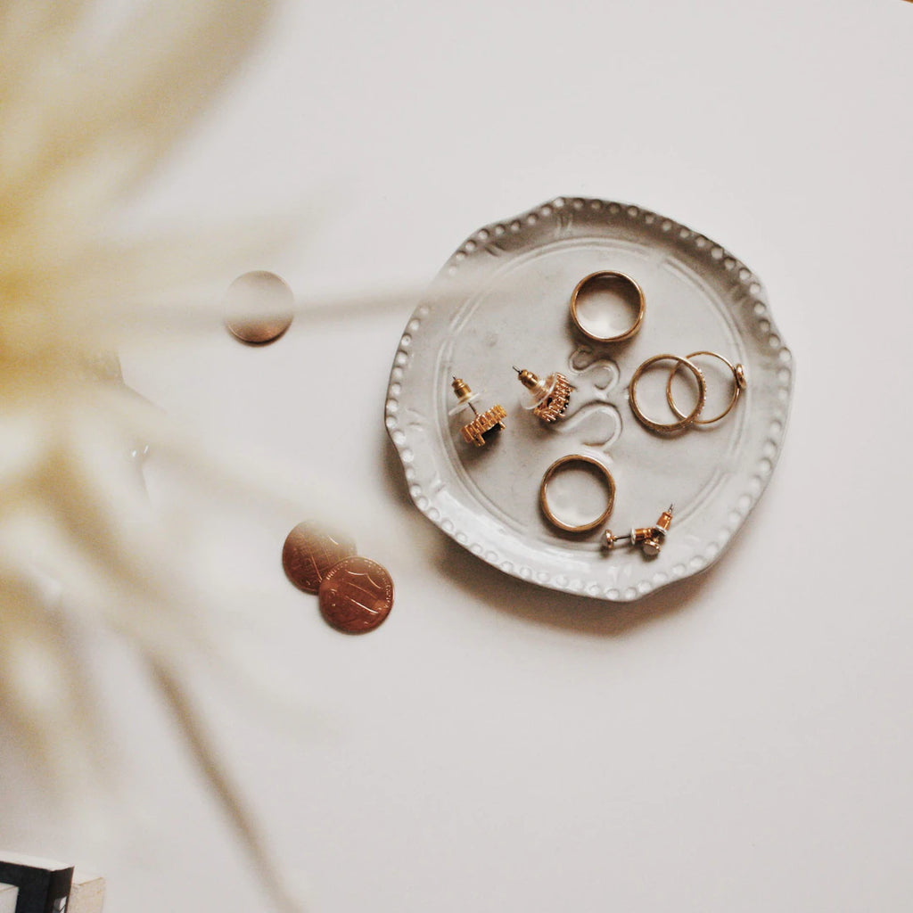 The Timeless Allure of Gold and Silver Jewelry