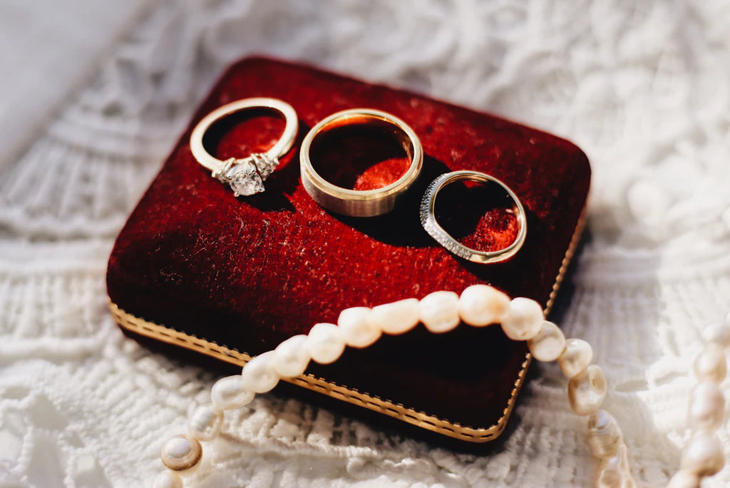 Stunning Gold and Silver Jewelry Ideas for Your Wedding