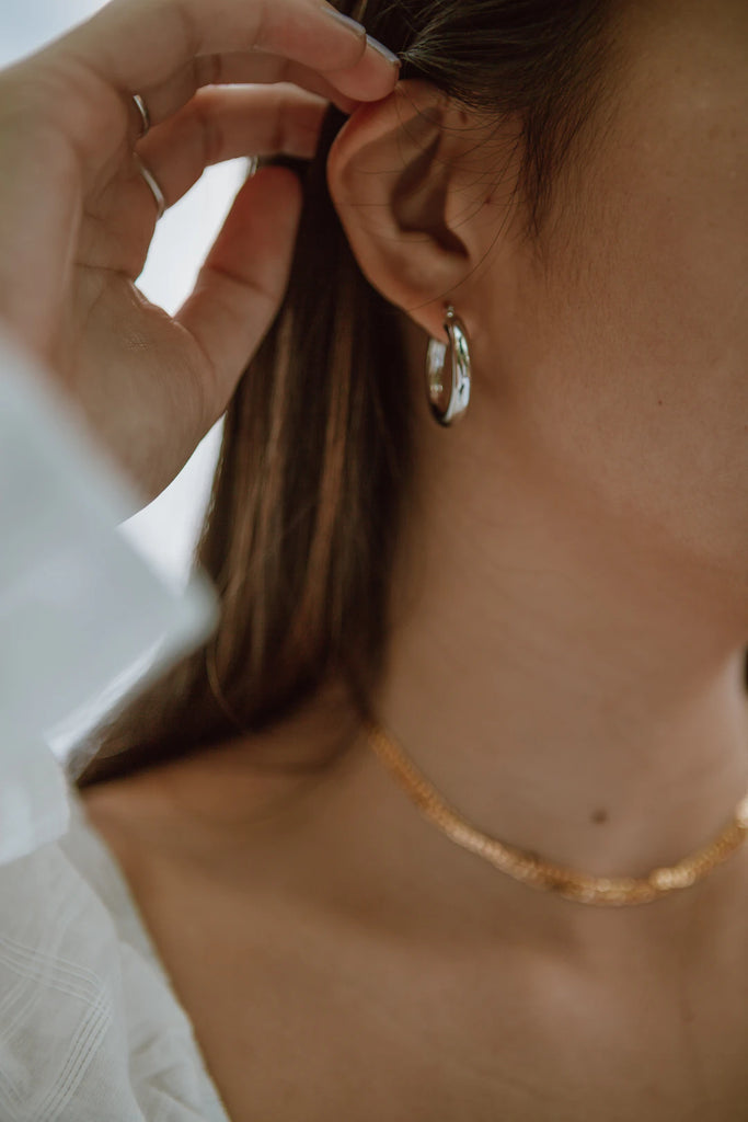 Shining Bright Gold and Silver Jewelry in Social Media