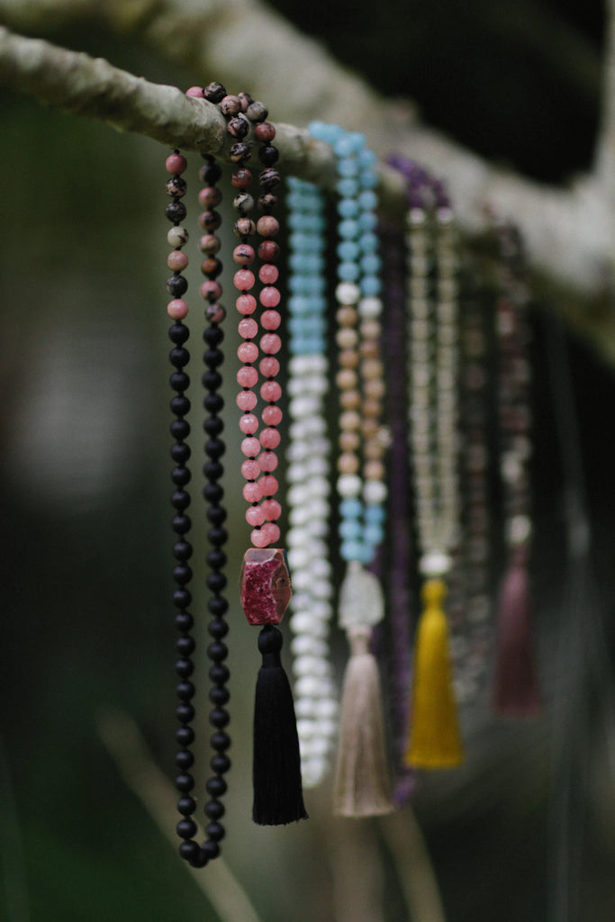 The Art of Layering Jewelry Tips and Tricks