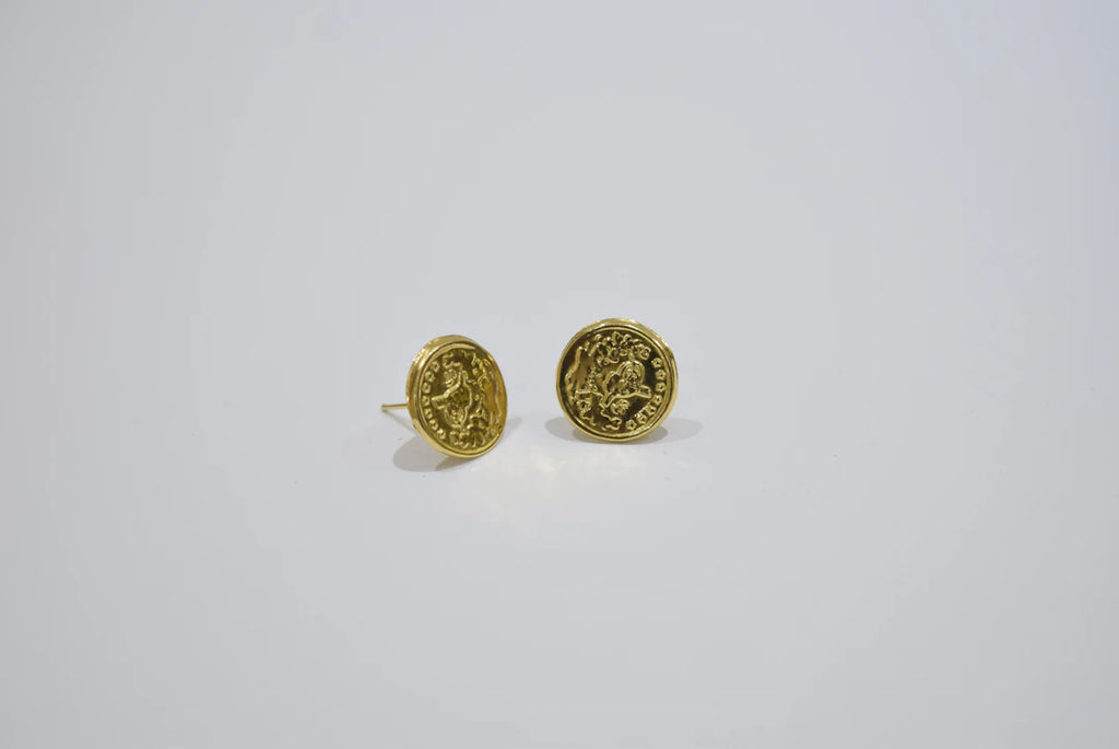 Explore Unique Gold Earrings with Cultural Significance