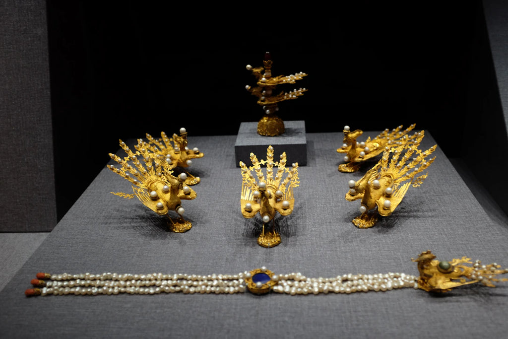 The History of Gold and Silver Jewelry A Journey Through Time