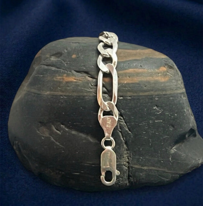 Sterling Silver Figaro Link Chain Bracelet-9.0"-SB-22