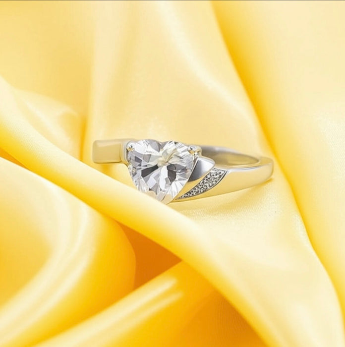 Sterling Silver Elegant Triangle Cut Clear CZ Ring  ER-08