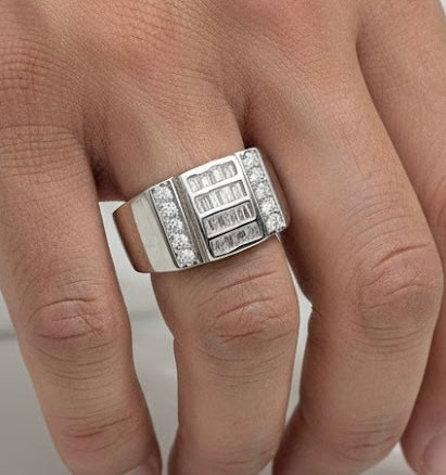 Sterling Silver White Zirconia Ring-SMR-08
