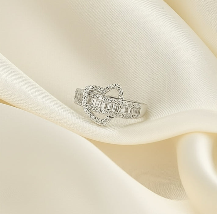 Sterling Silver Exquisite Heart Clear CZ Ring -ER-07
