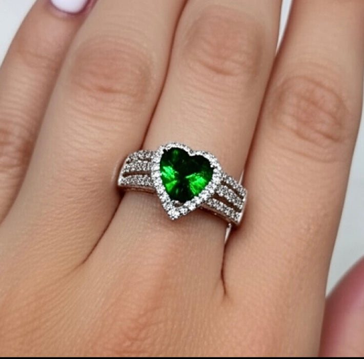 Sterling Silver Emerald Heart CZ Ring-AE-29