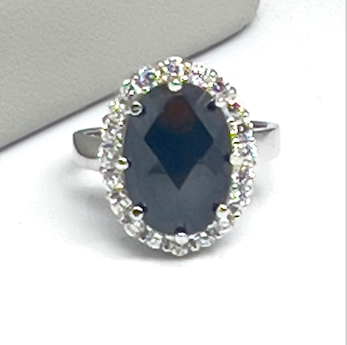 Sterling Silver Elegant Synthetic Onyx Ring AE-17