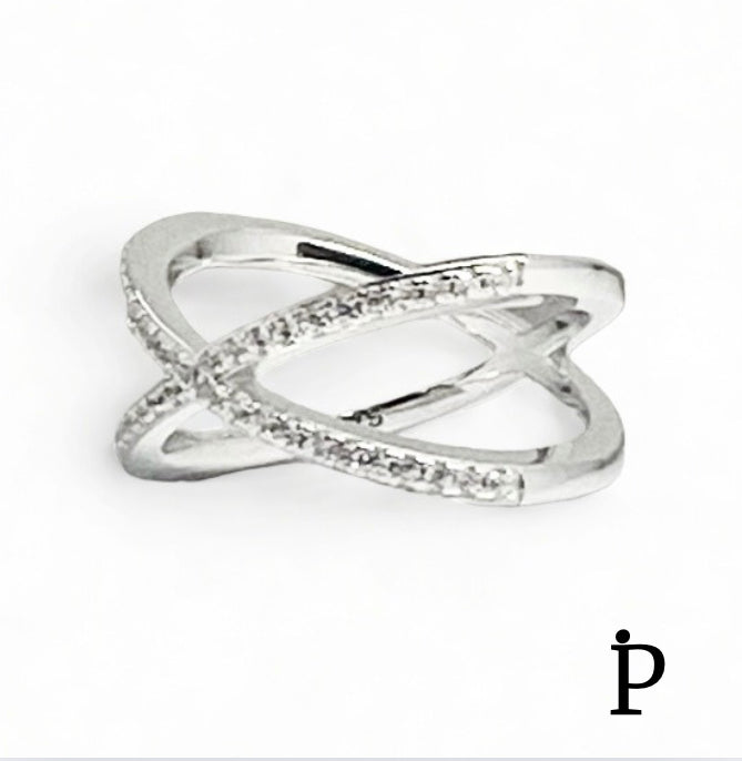 (AE-62) .925 Silver Cubic Zirconia Ring