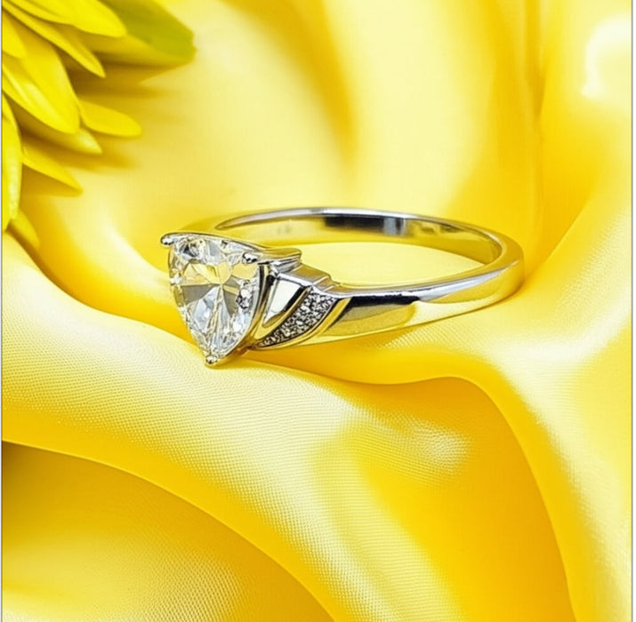 Sterling Silver Elegant Triangle Cut Clear CZ Ring  ER-08