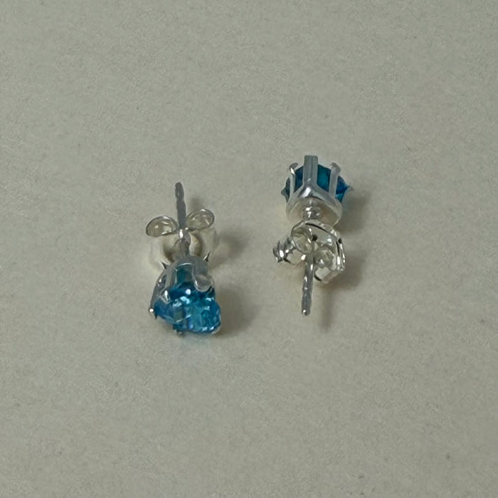 Sterling Silver Heart-Shaped Blue Topaz Stud Earrings-SE-62