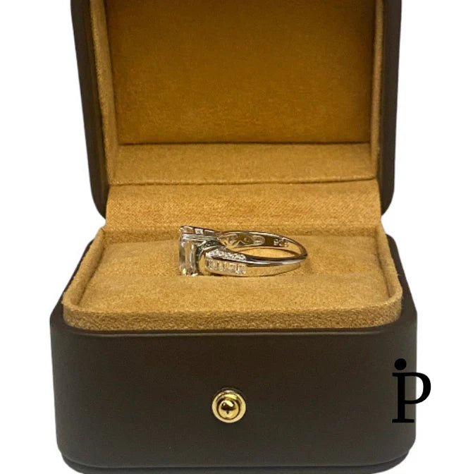 (ACP - 100) .925 Plata Anillo de Compromiso Circonia Rectangular. - JoyeriaParis