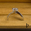 (ACP - 50) .925 Plata Anillo de Compromiso Curvo con CZ - JoyeriaParis