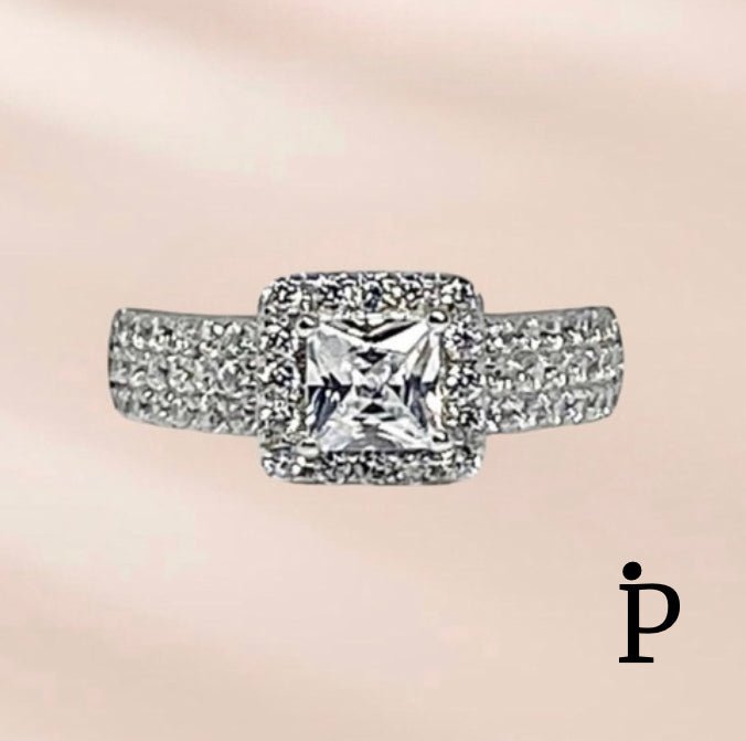 (ACP - 86) .925 Plata Anillo CZ Corte Princesa - JoyeriaParis