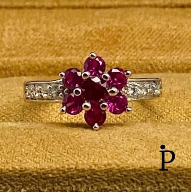 (AE - 06) .925 Plata Anillo Circonia Cubica Flor Plumeria y Granate - JoyeriaParis