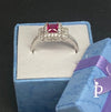 (AE - 08) .925 Plata Anillo Halo Redondo y Baguette con Rubí Simulado - JoyeriaParis