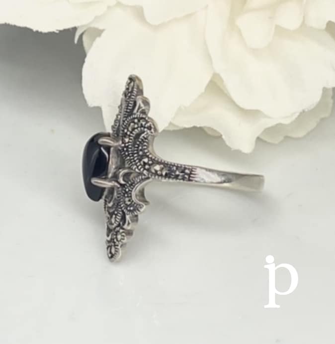 (AE - 43) .925 Plata Anillo Ónix Negra Gorma De Pera Marcasita - JoyeriaParis