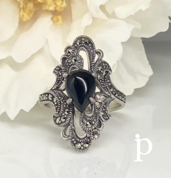 (AE - 43) .925 Plata Anillo Ónix Negra Gorma De Pera Marcasita - JoyeriaParis