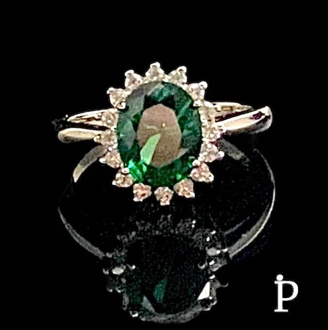 (AE - 66) .925 Plata Anillo Oval Circonita Cúbica Verde Audaz - JoyeriaParis