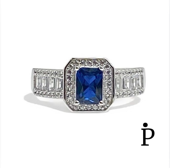 Anillo De Plata De Ley Corte Esmeralda CZ Azul - JoyeriaParis