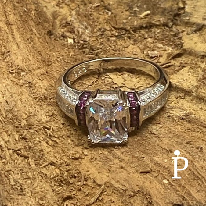 Anillo De Plata De Ley Corte Esmeralda & CZ Rubi - JoyeriaParis