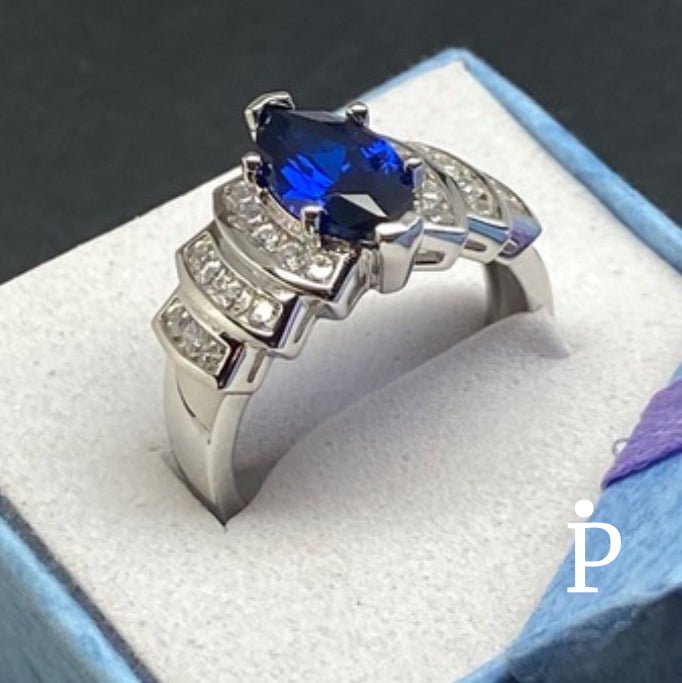 Anillo De Plata De Ley Corte Marquesa Azul - JoyeriaParis