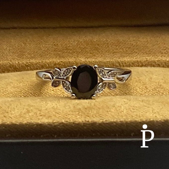 Anillo De Plata De Ley Piedra Central Negra Dos Mariposas - JoyeriaParis