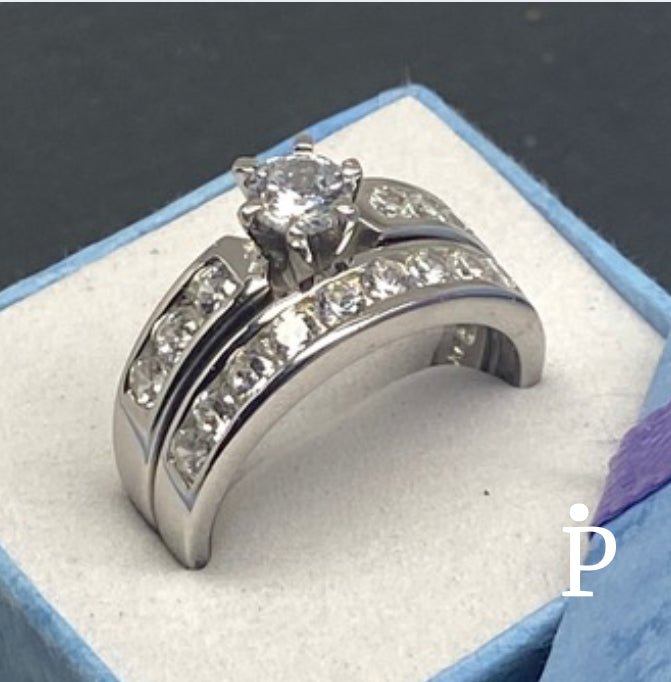 Anillos De Plata De Ley Compromiso CZ Radiante Corte Redondo - JoyeriaParis