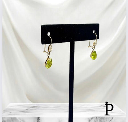 (AO - 18) 14K Aretes Oro Amarillo Con ZC Color Peridoto. - JoyeriaParis