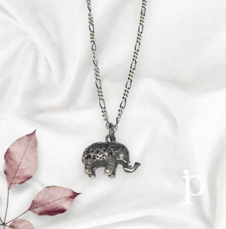 (CCP - 72) .925 Plata Cadena Con Colgante, en forma de Elefante. - JoyeriaParis