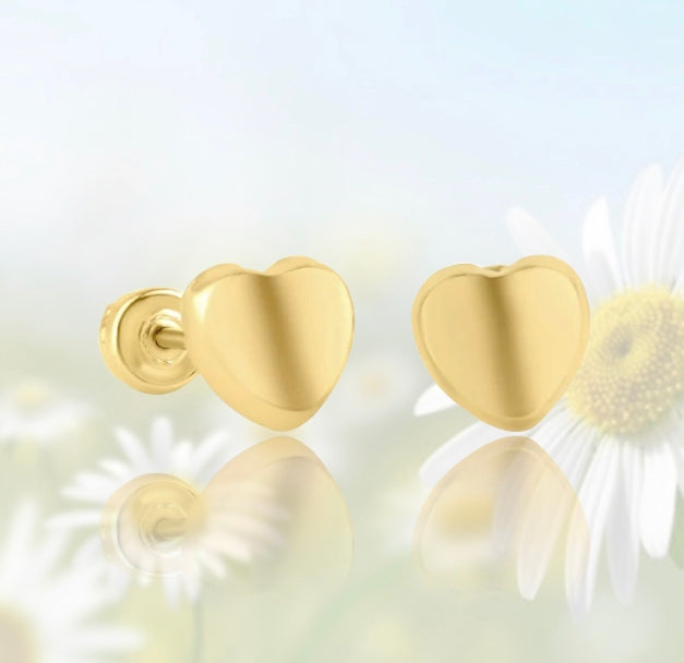 (AO-83) 14K yellow gold earrings, heart-shaped.