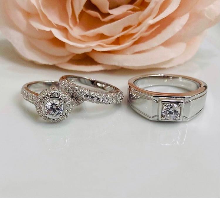 (T-20) Trio of Rings .925 Silver.
