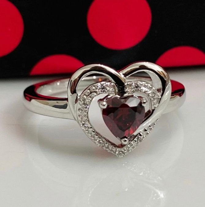 (AE-55) .925 Silver Heart Shaped Ring, Garnet color.