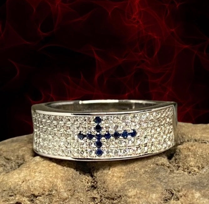 (APH-15) .925 Silver MEN'S Ring with blue zircons in the shape of a Cross.